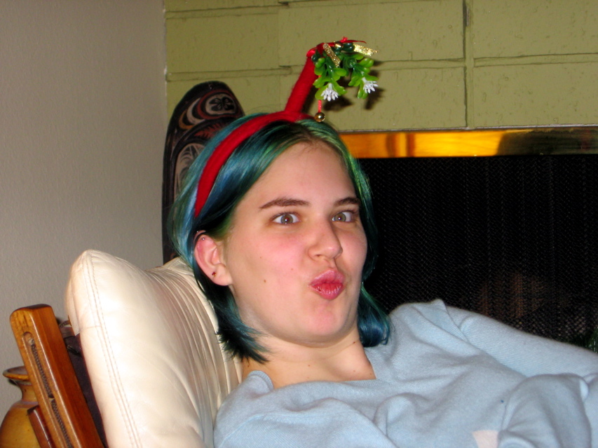 MaddyMistleToeSilly