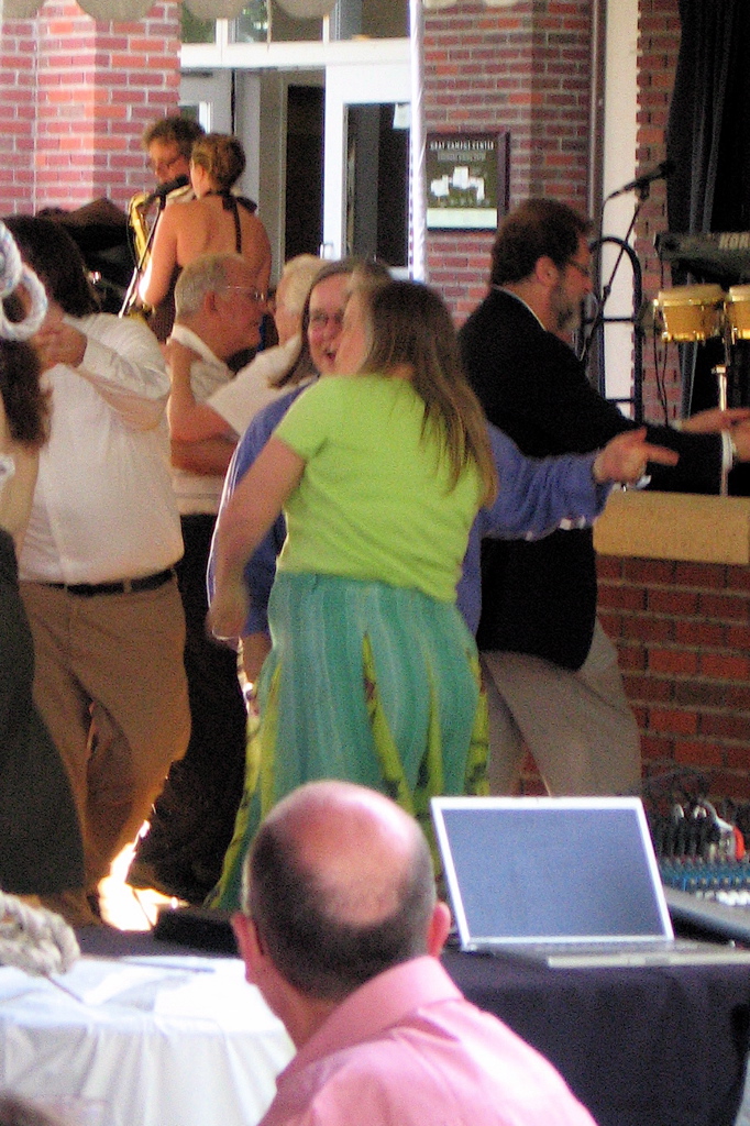 Two Mom's Dancing!
